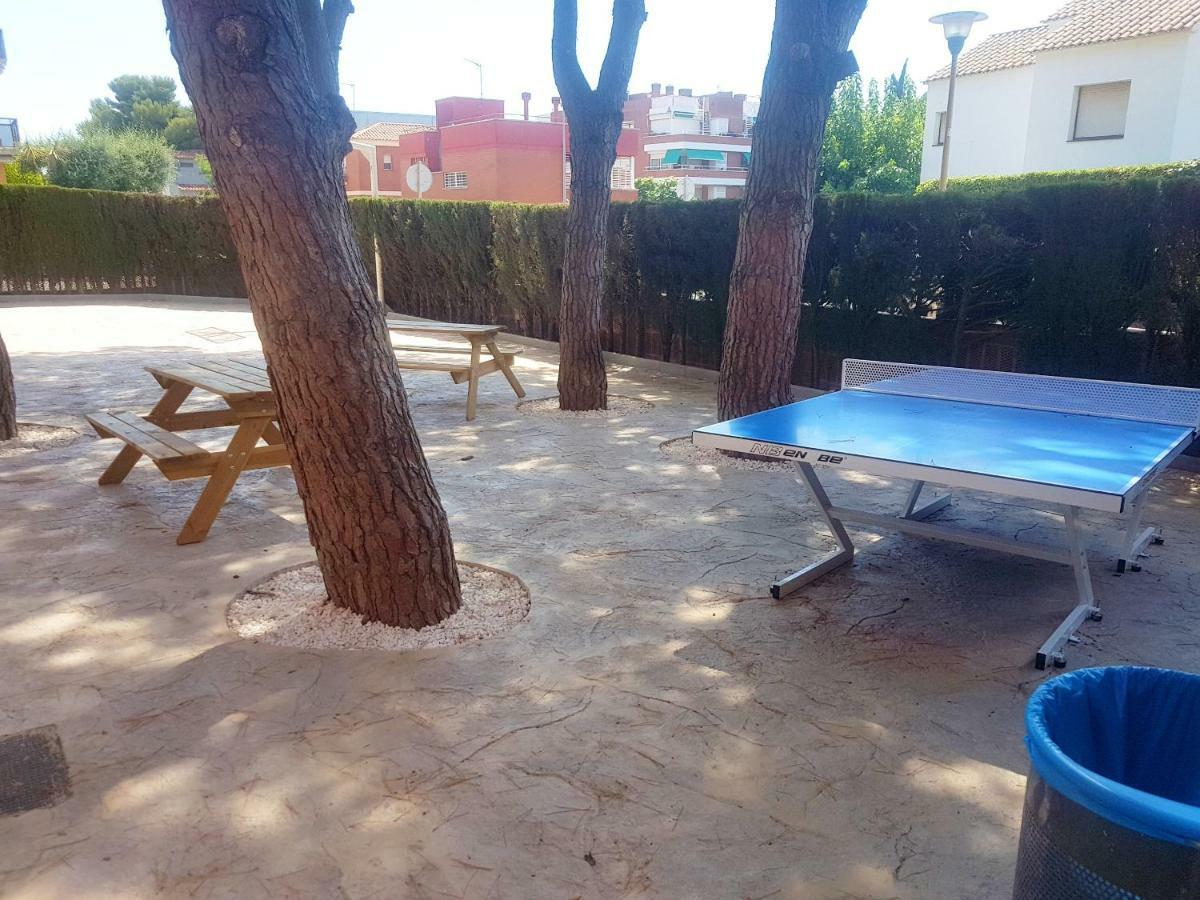 Comarruga Playa Apartamento Con Piscina Dış mekan fotoğraf