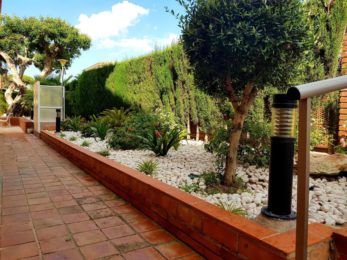 Comarruga Playa Apartamento Con Piscina Dış mekan fotoğraf